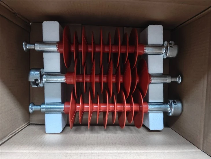 long rod suspension insulator packaging